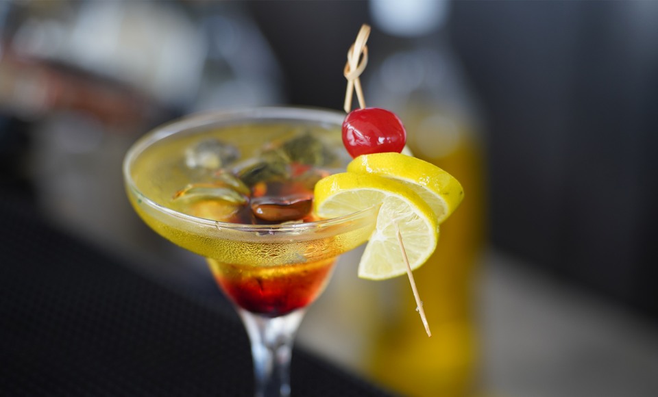 The art of cocktails: A perfect blend of creativity and flavor